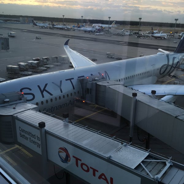 post_0826_eyeliner_or_dreamliner_4 post_0826_eyeliner_or_dreamliner_4
