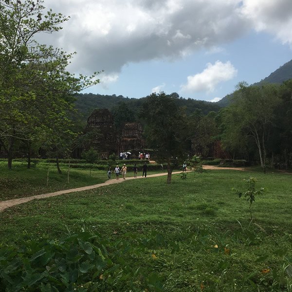 post_0903_die_cham_3 post_0903_die_cham_3