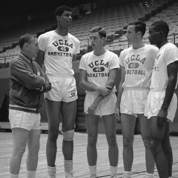 post_1221_pyramide_des_erfolgs_2