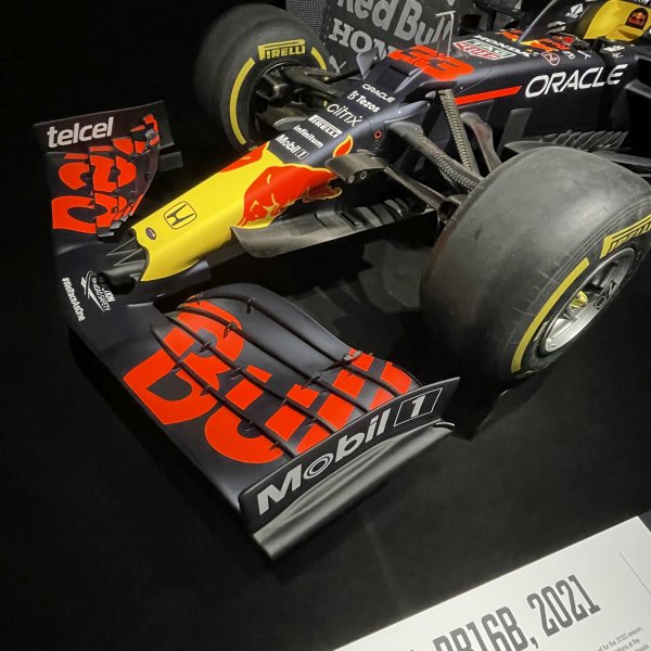 post_1267_f1_exhibition_muenchen_22